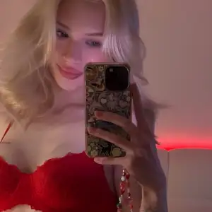 Mina, İzmit — Escort Fotoğrafı 4